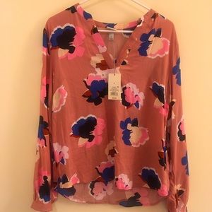 Cute springtime blouse